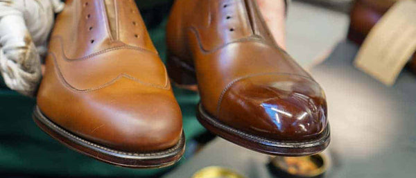 Which is the right colour of shoe cream for your shoes? - Saphir Médaille d'Or